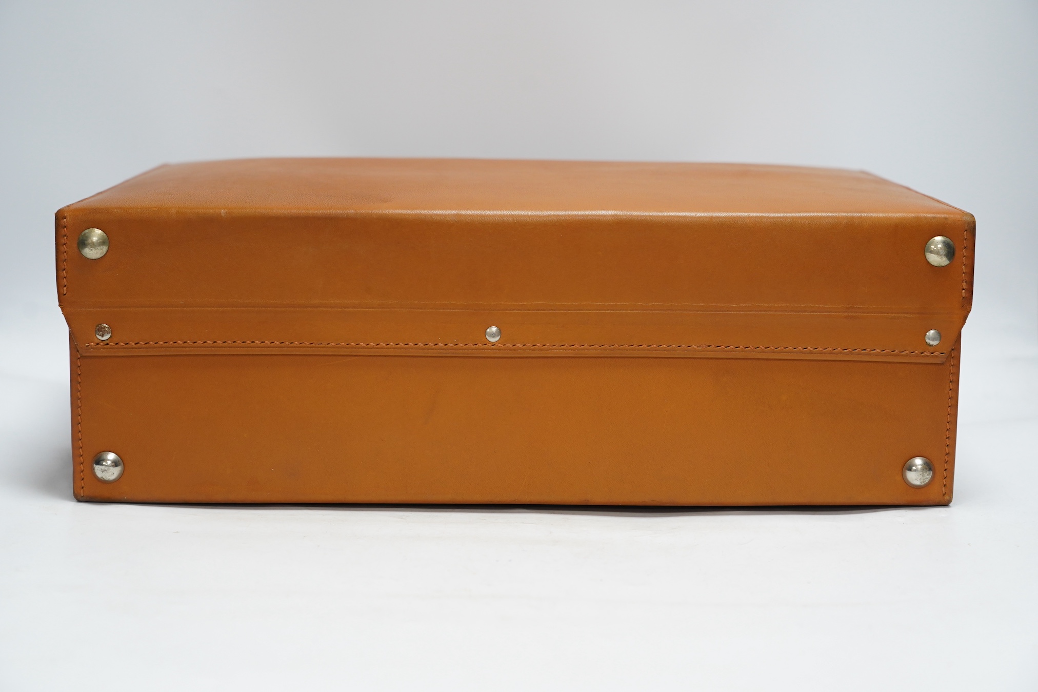 A Finnigans leather lady's case with canvas cover.